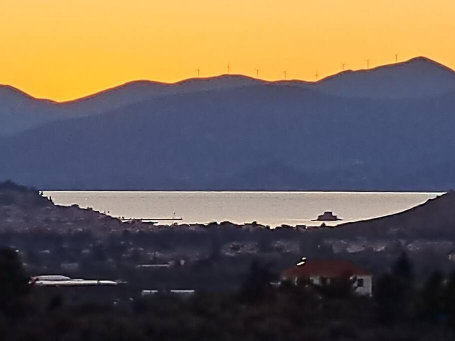 شقة Nafplio, Hill With An Amazing View المظهر الخارجي الصورة